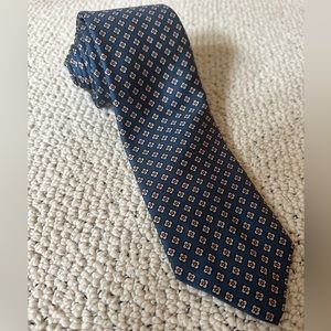 Brooks Brothers 100% silk tie